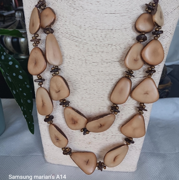 Artisanal Handcrafted Tagua Nut Necklace, Bronze Beads,Coco Shells, Ecuador - Picture 6 of 6